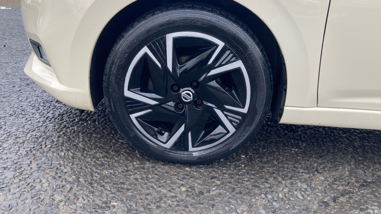 Nissan Micra 1.0 IG-T 92 Acenta 5dr Petrol Hatchback